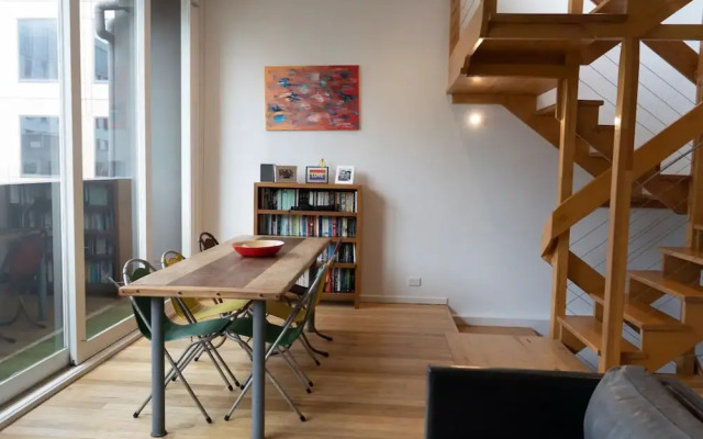 Stylish Modern 3 Bedroom Home in Heart of Melbourne CBD