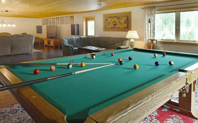 Four-Bedroom Holiday home in Mellerud