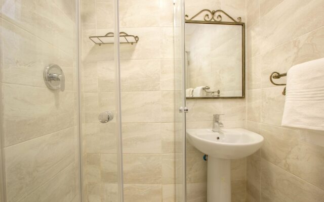 Royal Hills Lodge and Spa