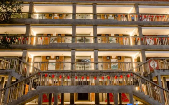 Chengdu Panda Holiday Hotel (Jianshe Road Dongjiao Memory Store) – Exterior – Chengdu