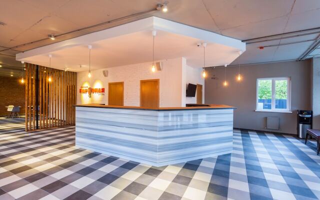 Отель «Станция Народная»