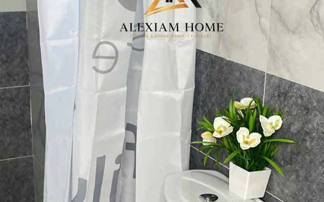 Studio Moderne et Chic