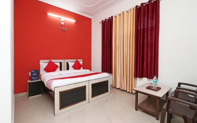 OYO 6064 Home Stay Siddhi Palace