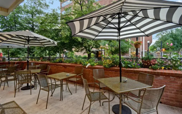 Holiday Inn Lancaster by IHG