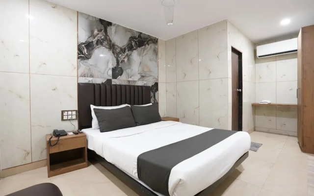 U Life Hotel
