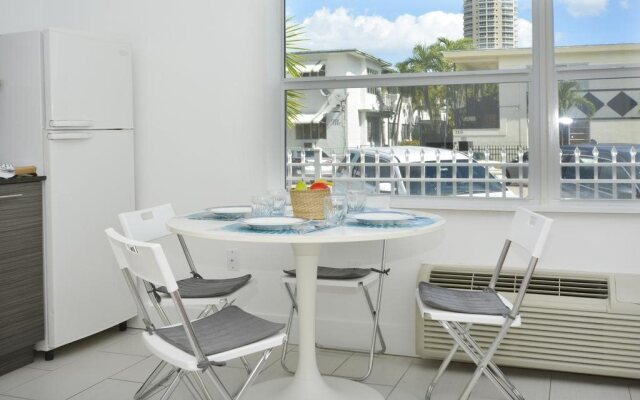 Villa Byron Suites
