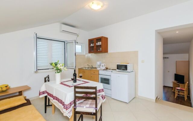 Amazing Home in Gruda With Wifi and 1 Bedrooms