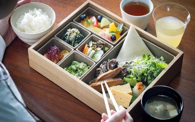 Shiroiya Hotel