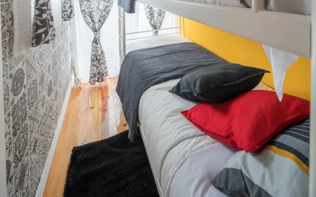 Lisbon Fragrances Arrakis Flowers