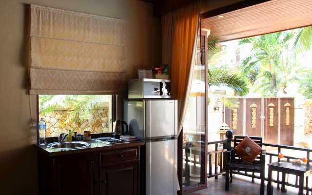 Sibaja Palms Sunset Beach Apartment