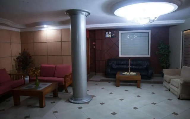 Tropical Inn