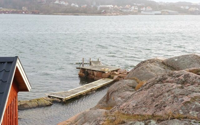 4 Person Holiday Home in Hamburgsund