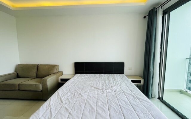 Club Royal Wongamat by PSR ASIA