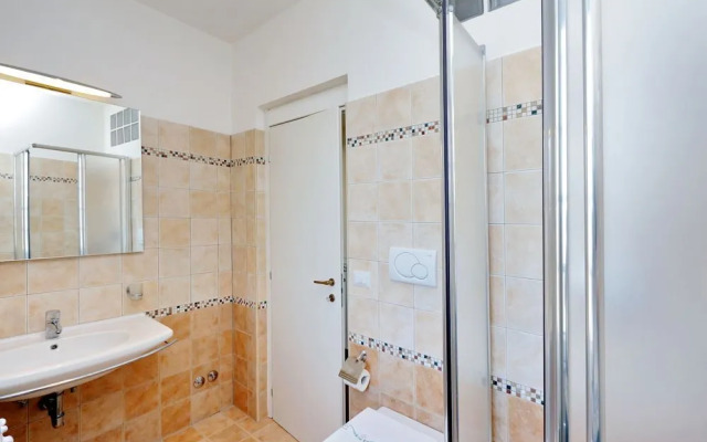 Luxury, Large Flat With Terrace on Vatican Walls