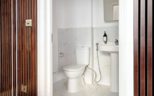 Elegant Mayfair Studio Apartment