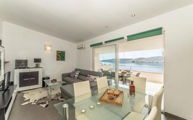 Amazing Home in Miskovici With Wifi and 3 Bedrooms