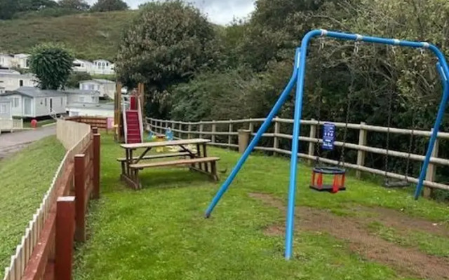 Luxury Caravan sea Views Sleep 6 Free Wifi