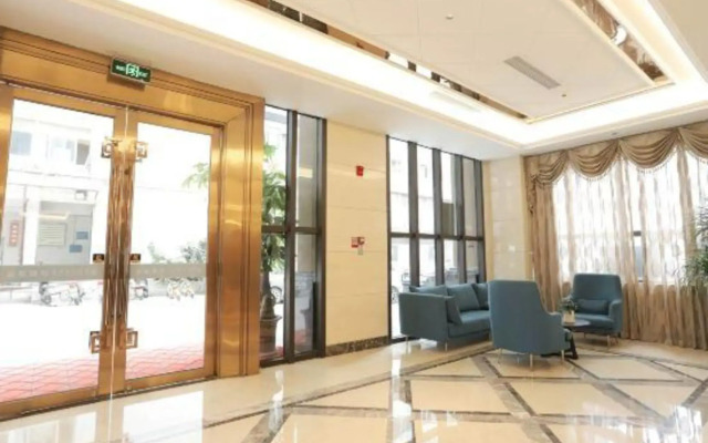 Huandu Around Capital Hotel