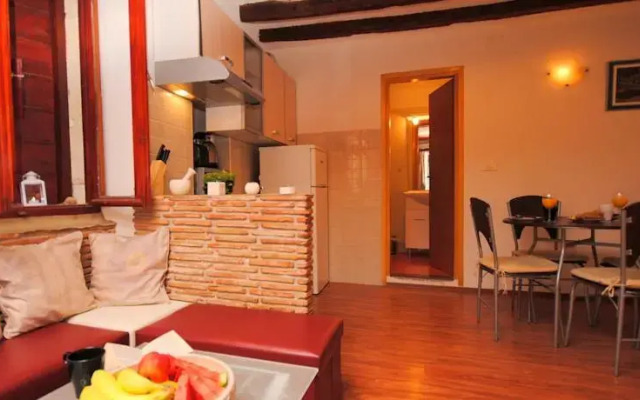 Guesthouse Ancient Stone