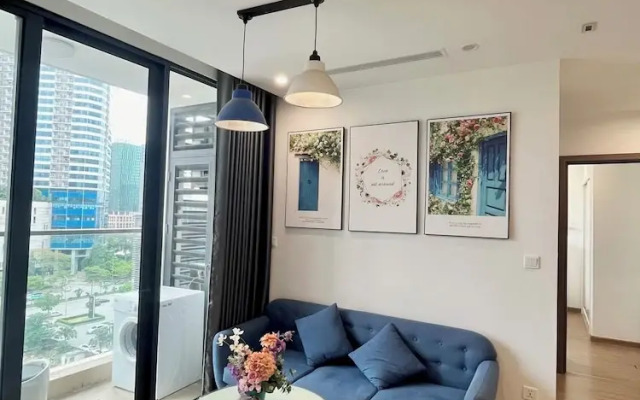 Asahi Luxstay Vinhomes Skylake APT 2br