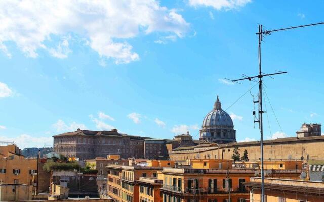 Rialto Apartment Sistine Chapel