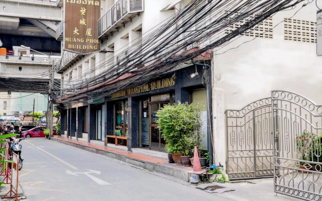Muangphol Mansion