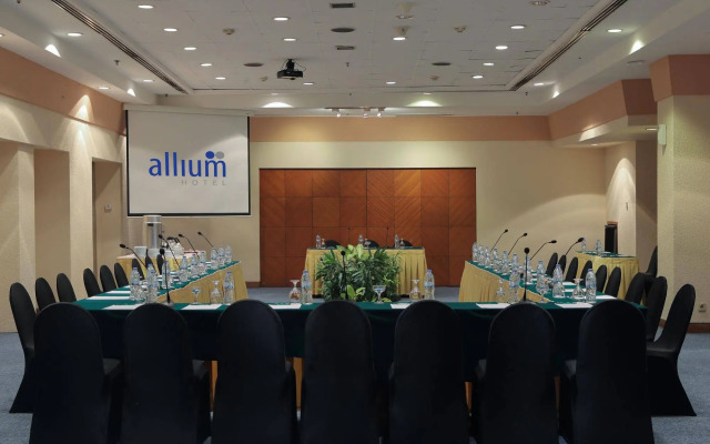 Allium Panorama Batam