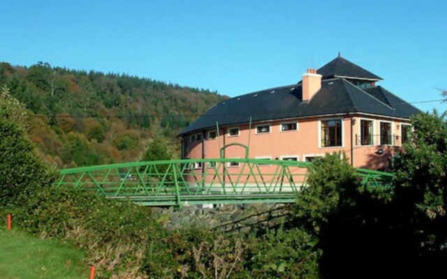 Woodenbridge Lodge