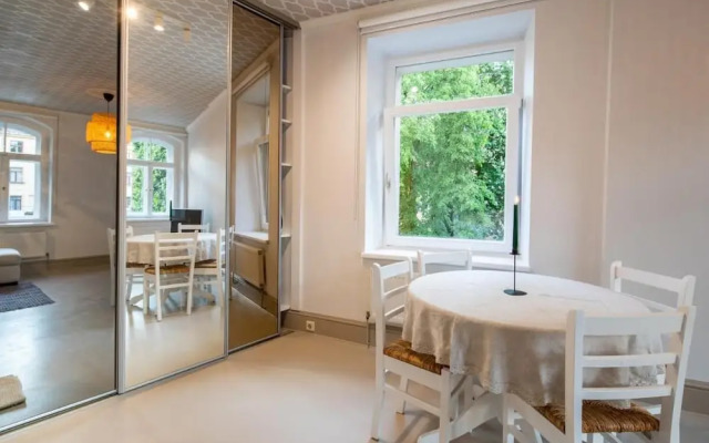 Hidden Gem Riga Apartment With Garden Views
