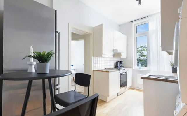 Cozy 3BR Apartment Central