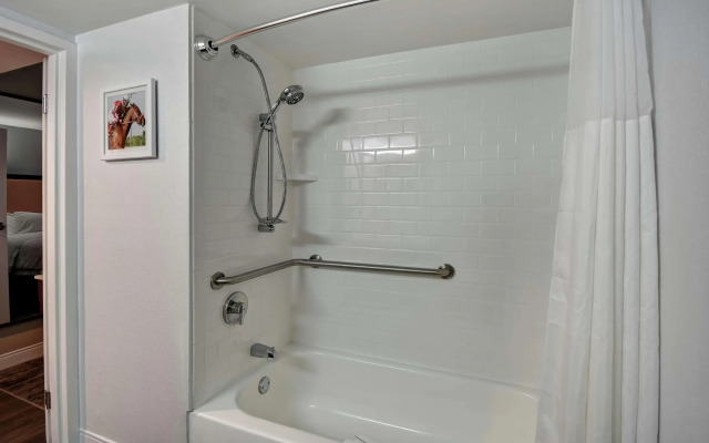 Hampton Inn I-75 Lexington/Hamburg Area