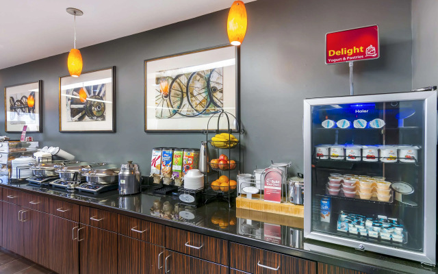 Best Western Plus Olathe Hotel