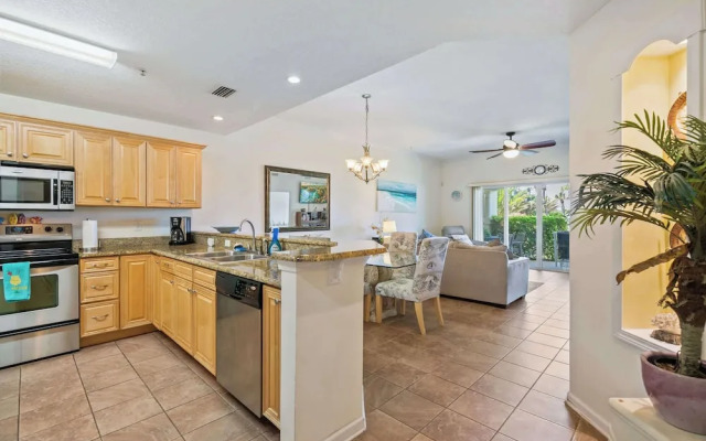 Beachfront Bliss: St. Augustine 2BD Luxury