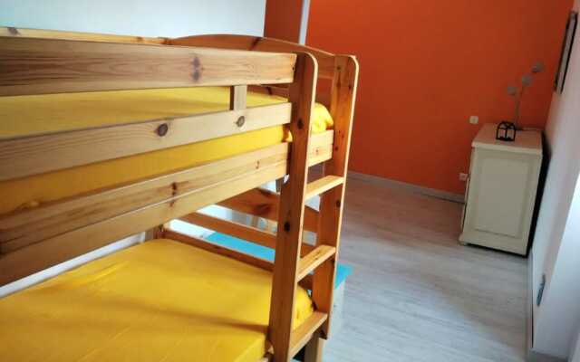 House with 3 Bedrooms in Mus, with Wonderful City View, Furnished Terrace And Wifi - 17 Km From the Beach
