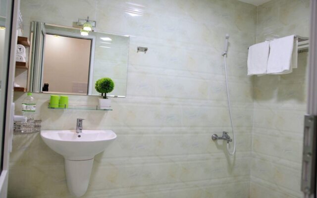 Coco Beach Hostel Da Nang