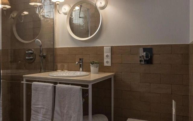 TRIA NOMINA Apartamentos Turísticos