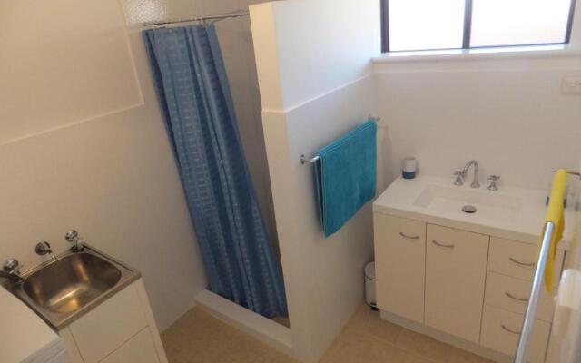 Ocean Beach Chalet 16