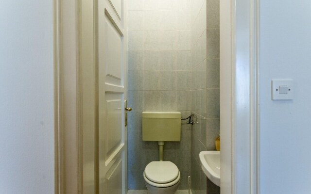 Hedera Estate, Hedera A27