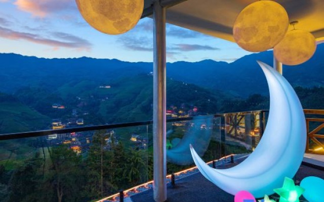 Enjoy the panoramic view of the rice fields (Longsheng Longji Terraces Branch) – Outside – Guilin