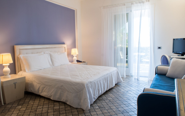 Hotel Mea - Aeolian Charme