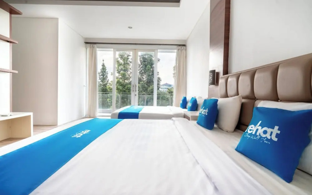 Rehat at Villa Golf Island Dago Resort I – Guest Rooms – Cimenyan