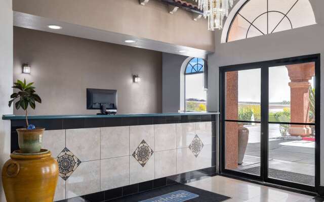 Travelodge by Wyndham Tucson AZ