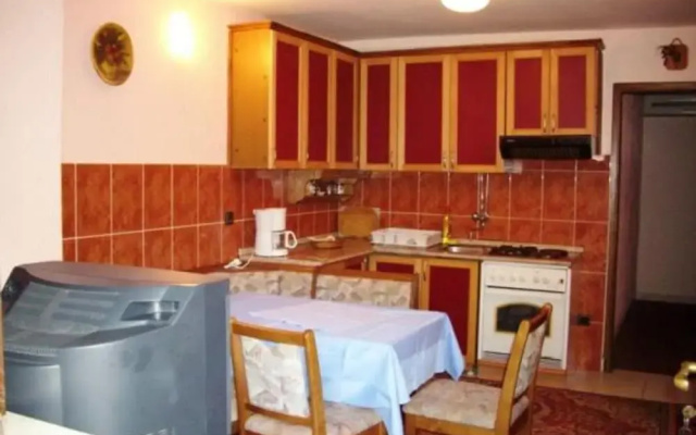 Apartments Miloš