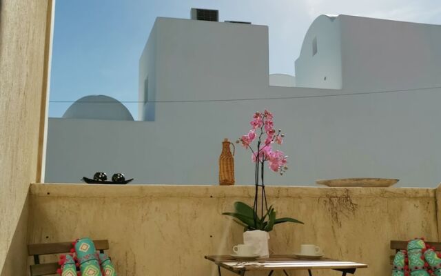 Villa Perissa Thira