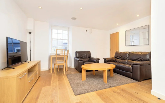 Superb Flats in the Heart of Edinburgh
