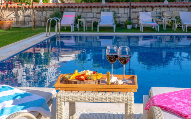 Salbakos Herakleia Boutique Hotel