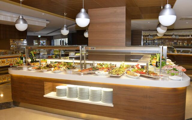 Sunmelia Beach Resort Hotel & Spa
