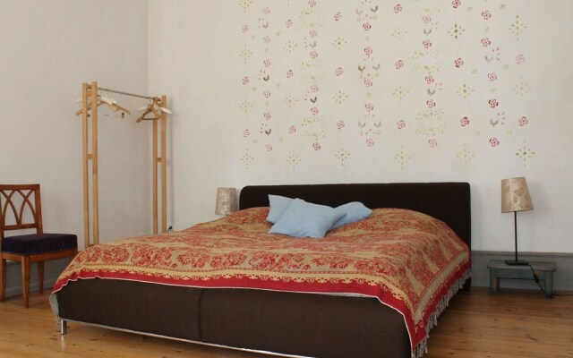 country Apartment in Steffenshagen With Garden