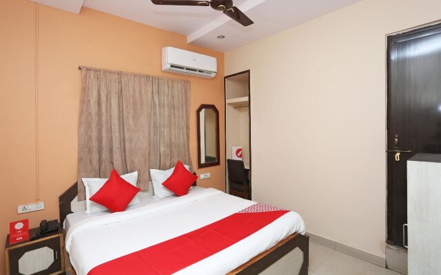 OYO 14711 Hotel Natraj