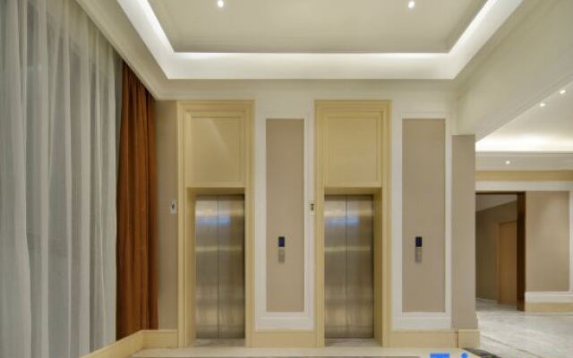 Vienna Hotel (Guangzhou Baiyun International Airport Terminal)